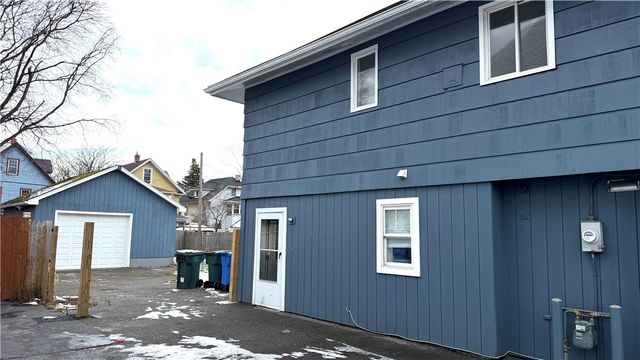 30 Newcomb Street, Rochester, NY 14609