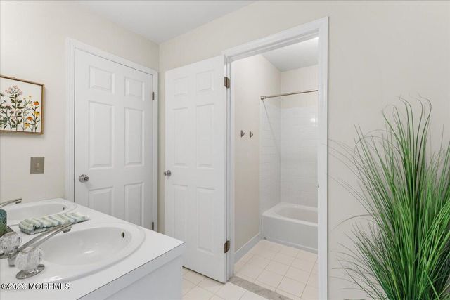 2 Fountain Lane, Clarksburg, NJ 08510