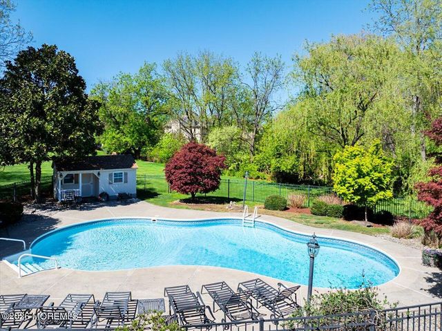 2 Fountain Lane, Clarksburg, NJ 08510