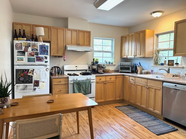 2007 La Casa DR B, Austin, TX 78704