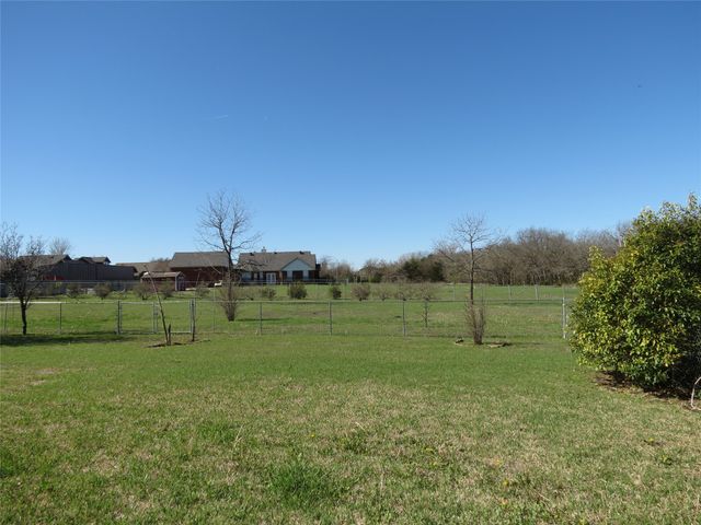 109 Country View Lane, Fate, TX 75189