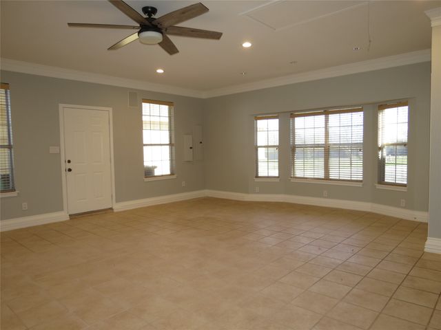 109 Country View Lane, Fate, TX 75189