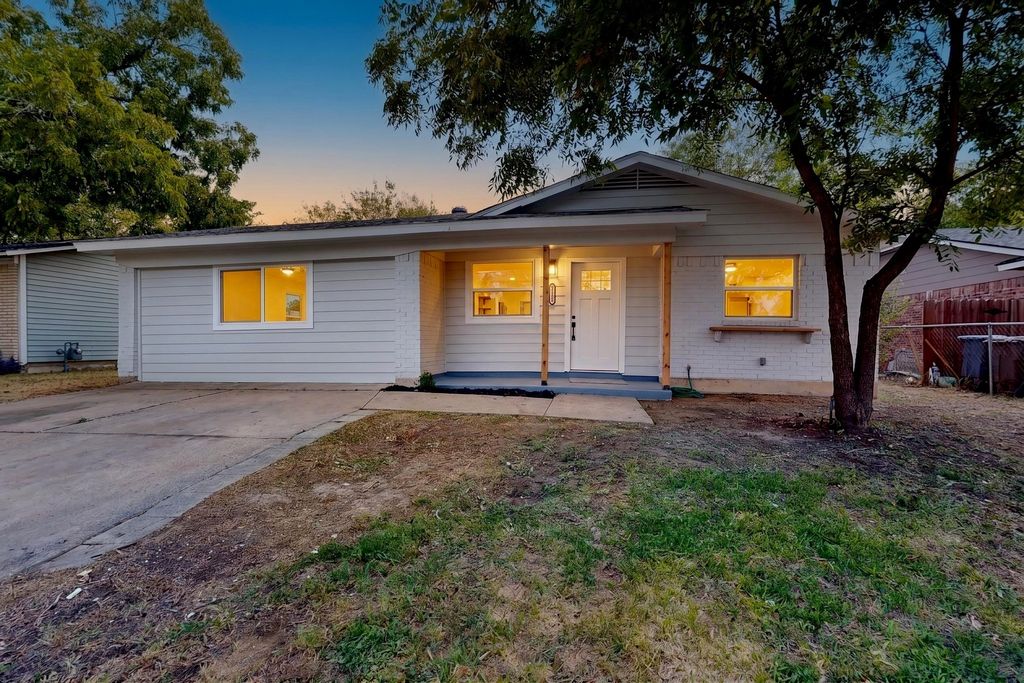 4841 Eastover Avenue, Fort Worth, TX 76119 — photo 2
