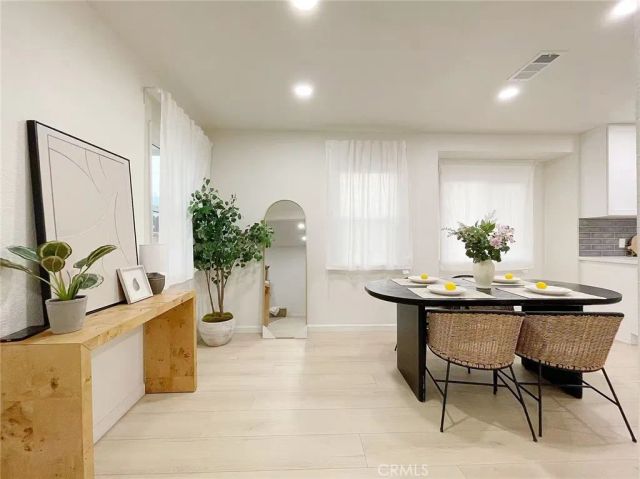 877 W Edna, Covina, CA 91722