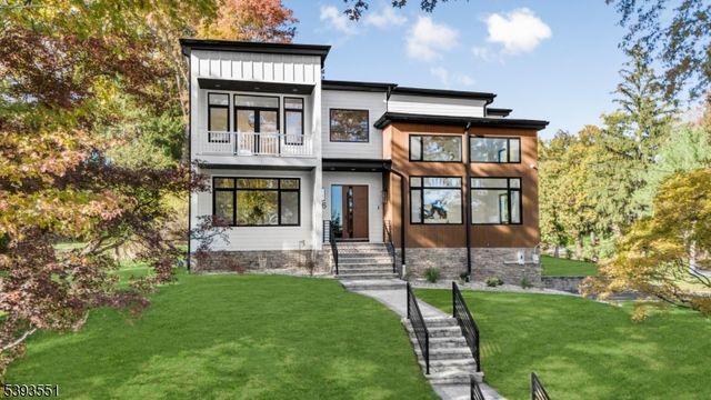 6 CAMBRIDGE DRIVE, Millburn Twp., NJ 07078