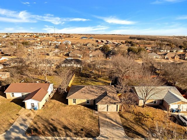 111 Lorie Street, Alvarado, TX 76009