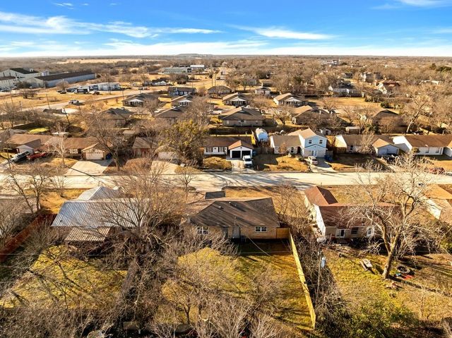 111 Lorie Street, Alvarado, TX 76009
