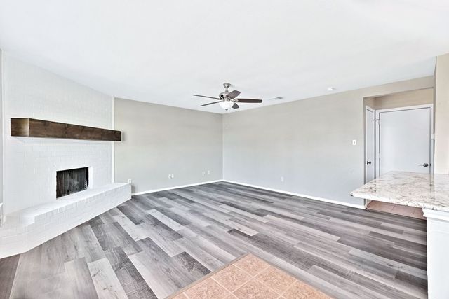 111 Lorie Street, Alvarado, TX 76009