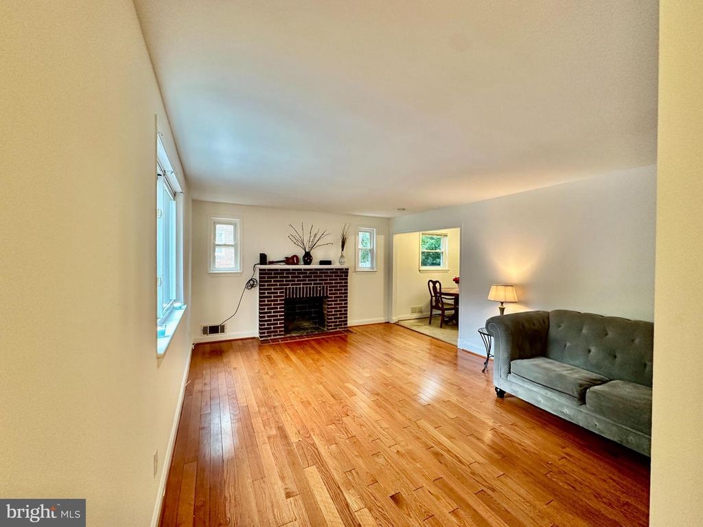 6503 MARLBORO PIKE, District Heights, MD 20747