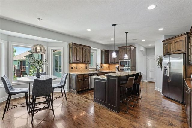 3412 SW Lois Lane, Lee's Summit, MO 64082