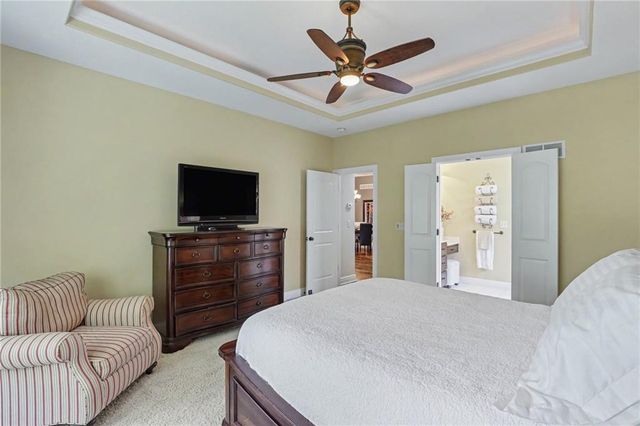 3412 SW Lois Lane, Lee's Summit, MO 64082