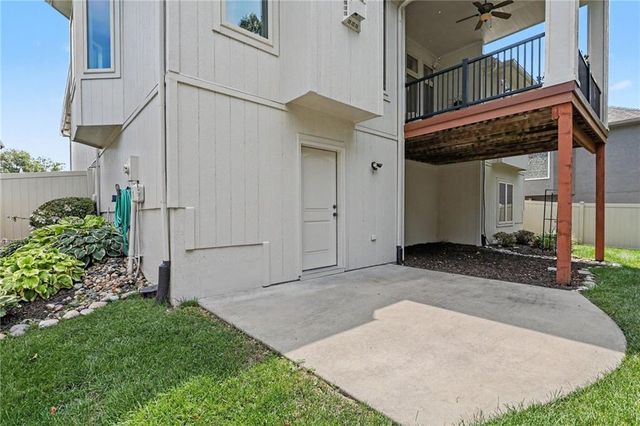 3412 SW Lois Lane, Lee's Summit, MO 64082