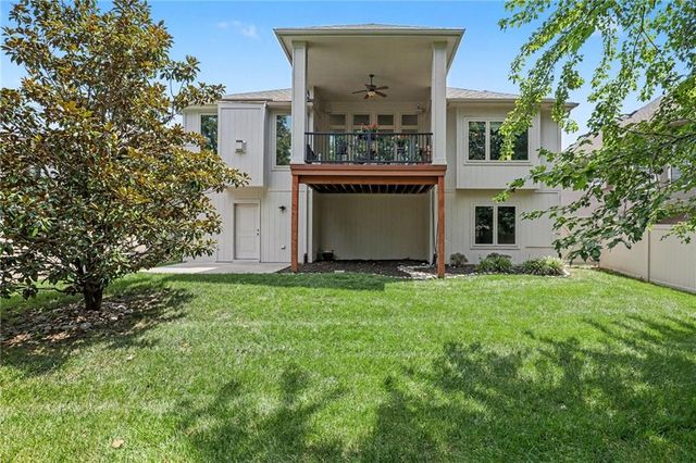 3412 SW Lois Lane, Lee's Summit, MO 64082