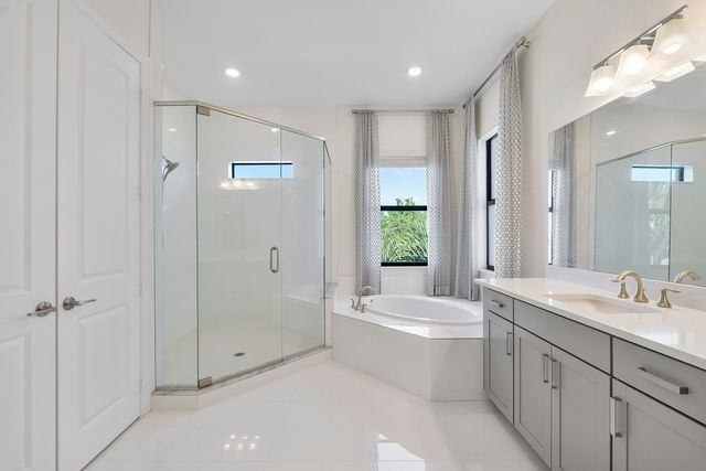 8685 Parkland Bay Drive, Parkland, FL 33076