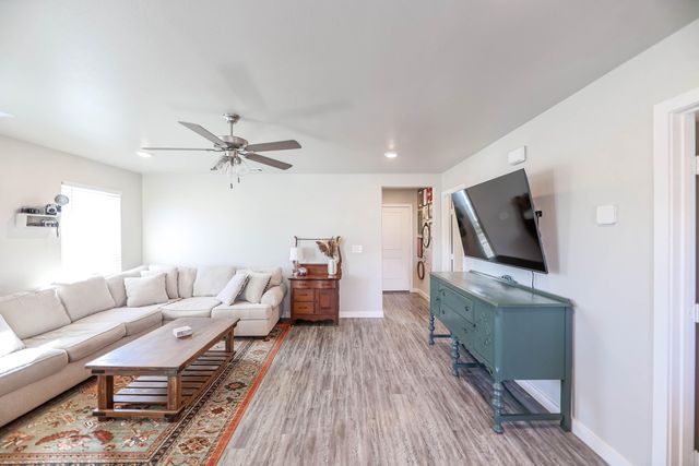 7528 33rd Place, Lubbock, TX 79407