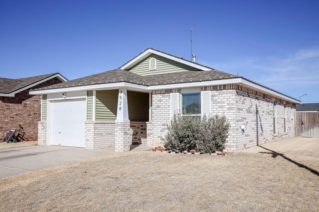 7528 33rd Place, Lubbock, TX 79407