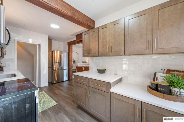 5119 Blondo Street, Omaha, NE 68104