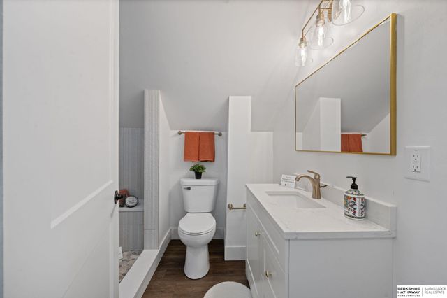 5119 Blondo Street, Omaha, NE 68104