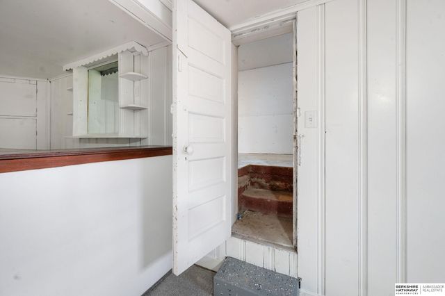 5119 Blondo Street, Omaha, NE 68104