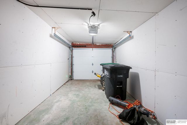 5119 Blondo Street, Omaha, NE 68104