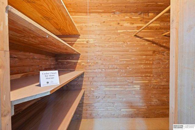 5119 Blondo Street, Omaha, NE 68104