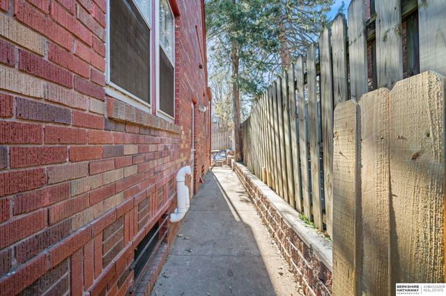 5119 Blondo Street, Omaha, NE 68104