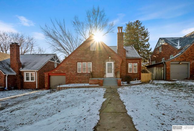 5119 Blondo Street, Omaha, NE 68104