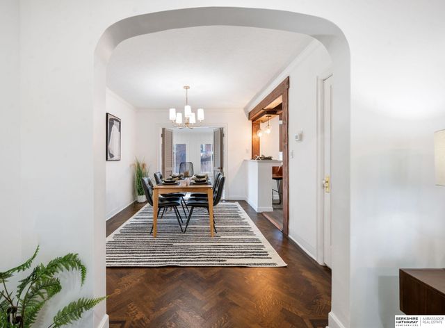 5119 Blondo Street, Omaha, NE 68104