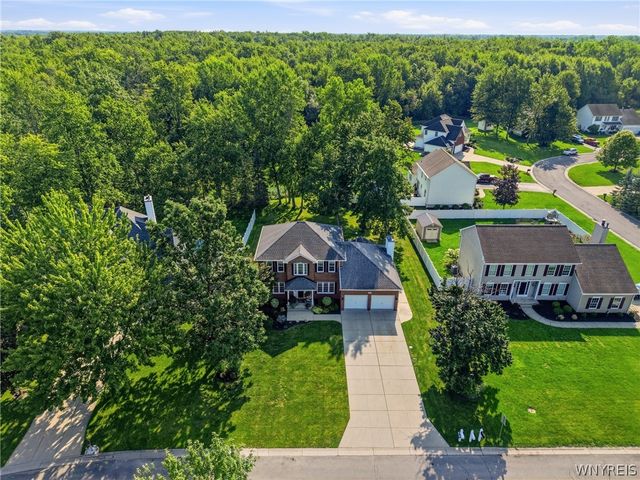 6954 Lockwood Lane, Lockport Town, NY 14094