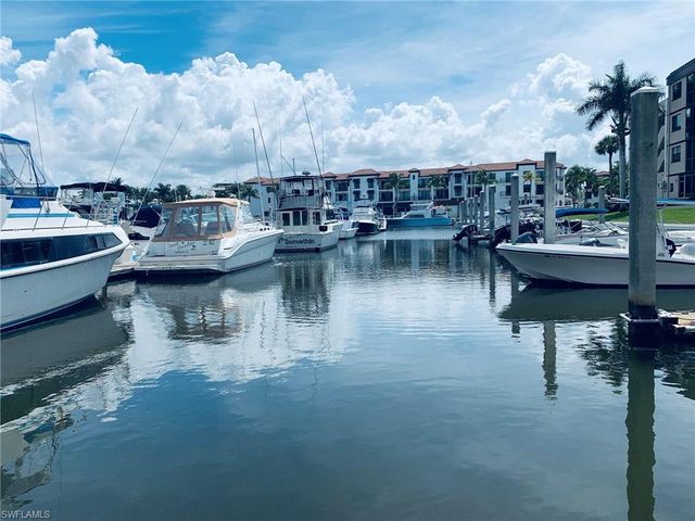 801 River Point DR, Naples, FL 34102