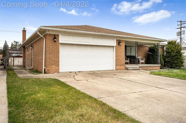 7117 N Evangeline Street, Dearborn Heights, MI 48127