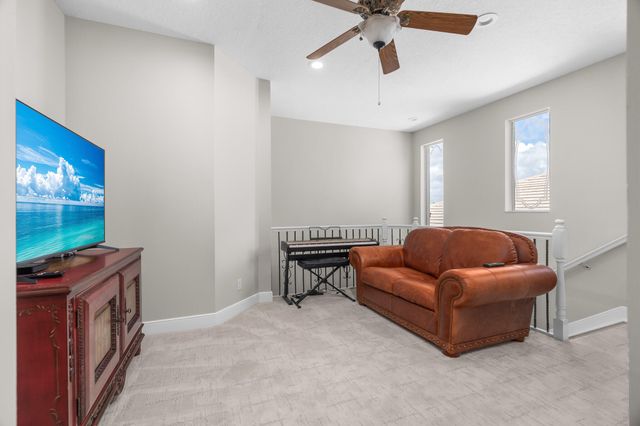 7270 Sarimento Place, Delray Beach, FL 33446