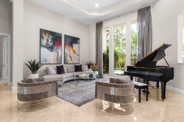 7270 Sarimento Place, Delray Beach, FL 33446