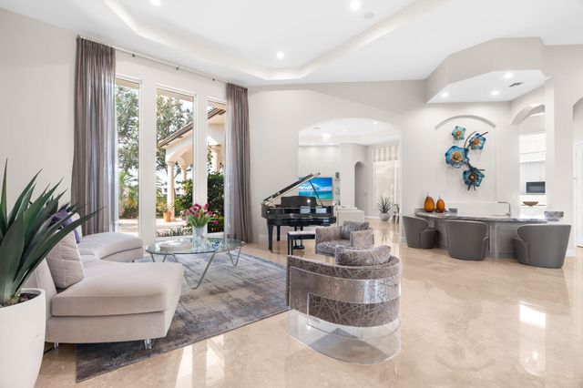 7270 Sarimento Place, Delray Beach, FL 33446