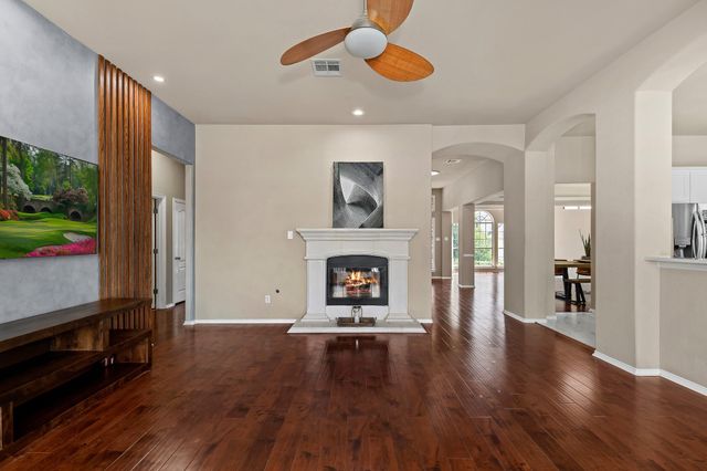 3616 Short Horn LN, Round Rock, TX 78665