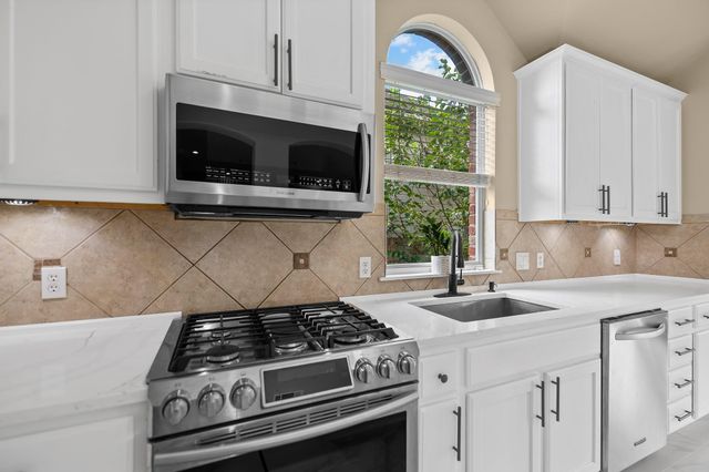 3616 Short Horn LN, Round Rock, TX 78665
