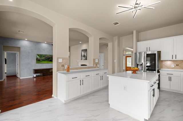 3616 Short Horn LN, Round Rock, TX 78665