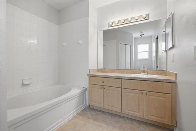 10215 LAKESIDE VISTA DRIVE, Riverview, FL 33569