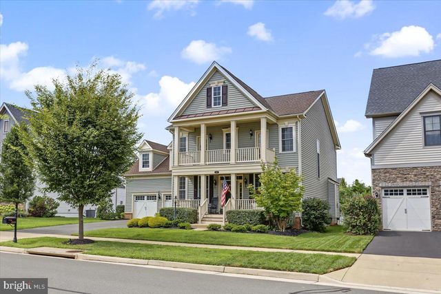 41266 STAGS LEAP DR, Aldie, VA 20105