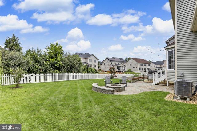 41266 STAGS LEAP DR, Aldie, VA 20105