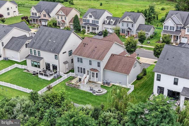 41266 STAGS LEAP DR, Aldie, VA 20105