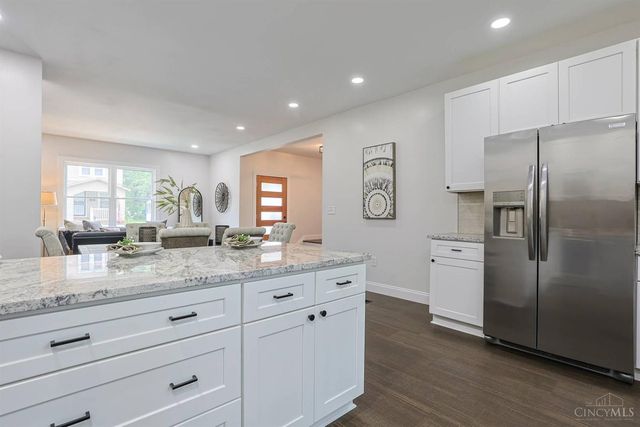 5325 Owasco Street, Cincinnati, OH 45227