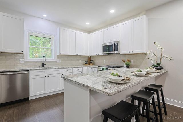 5325 Owasco Street, Cincinnati, OH 45227