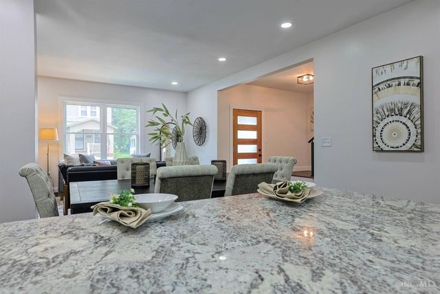 5325 Owasco Street, Cincinnati, OH 45227