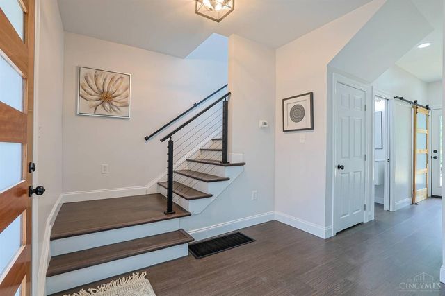 5325 Owasco Street, Cincinnati, OH 45227