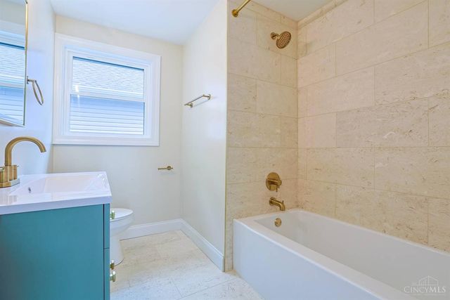 5325 Owasco Street, Cincinnati, OH 45227