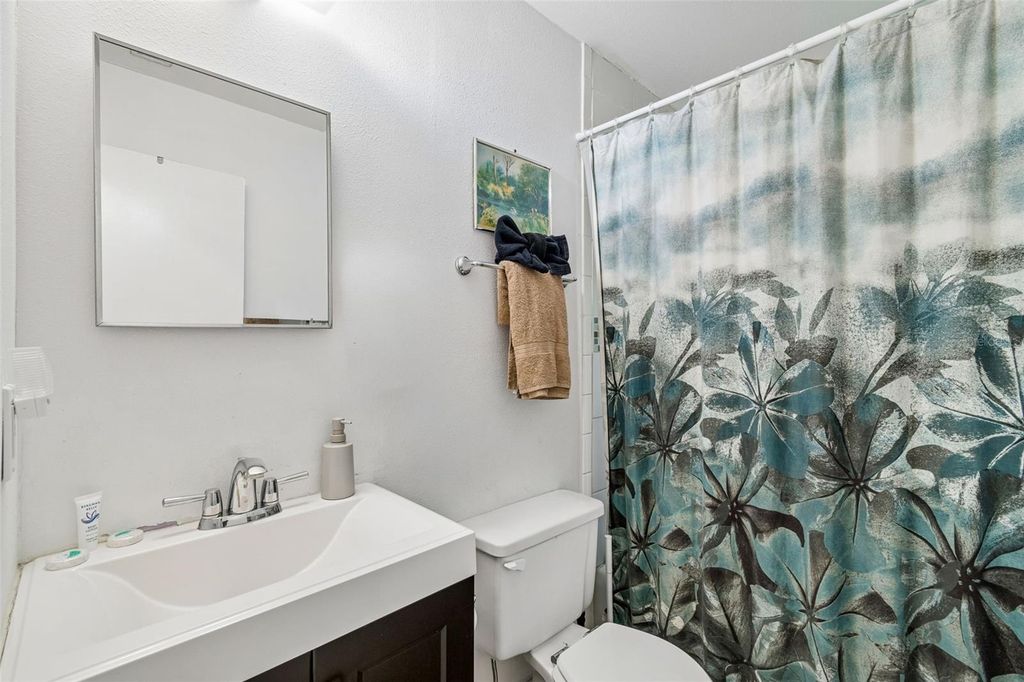 Image 35 of property listing at 2017 S VILLAGE AVENUE, Tampa, FL 33612