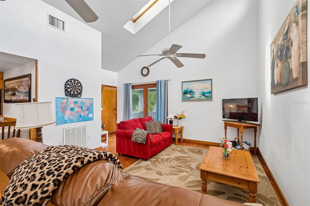 Image 39 of property listing at 2017 S VILLAGE AVENUE, Tampa, FL 33612
