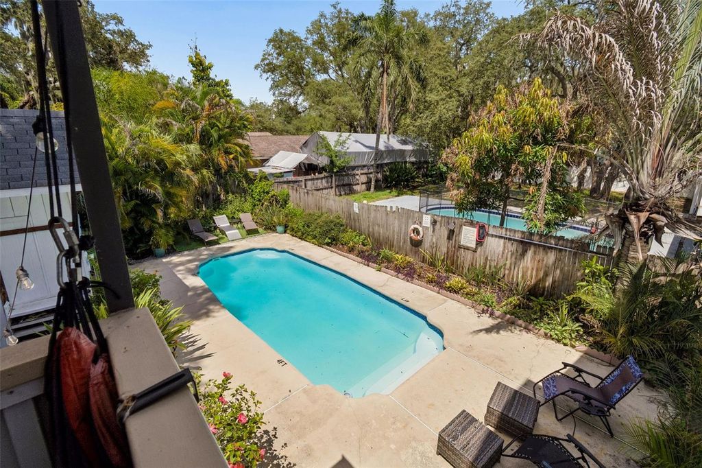 Image 66 of property listing at 2017 S VILLAGE AVENUE, Tampa, FL 33612