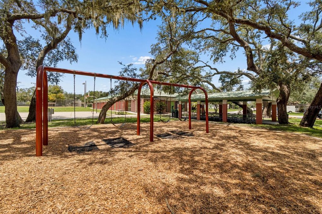Image 76 of property listing at 2017 S VILLAGE AVENUE, Tampa, FL 33612